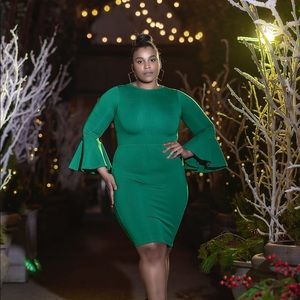 Bell sleeve body con dress green REBDOLLS